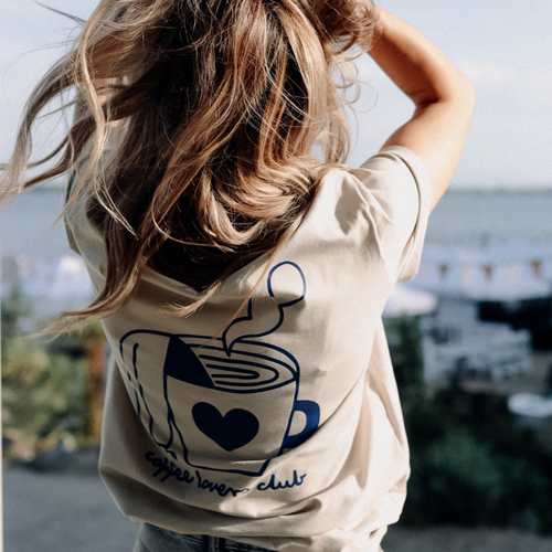 Creme T-Shirt mit handgedrucktem Big Coffee Lover Motiv, 95% Baumwolle Oeko-Tex, Frontansicht