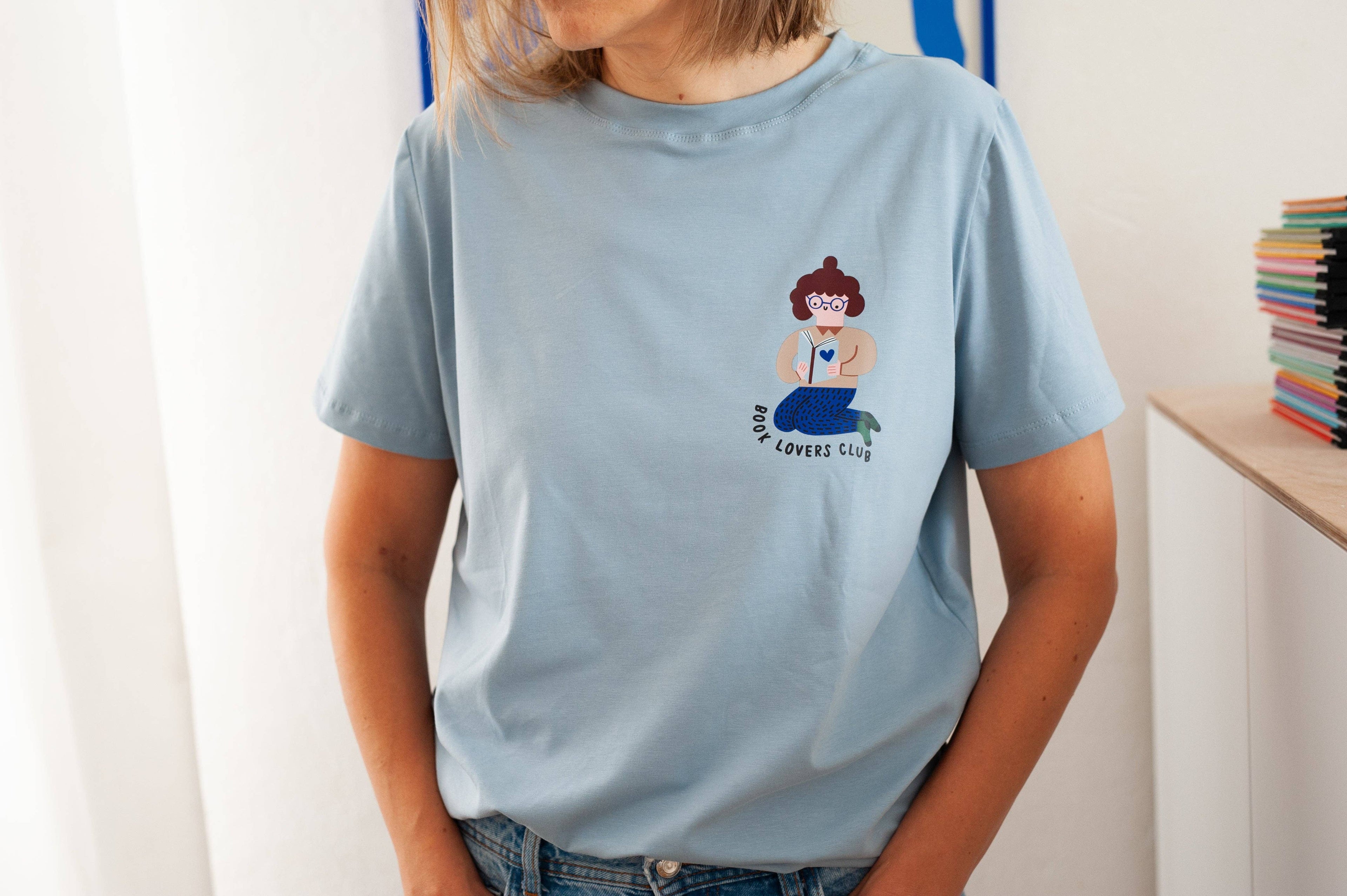 Detailansicht Print Book Lovers T-Shirt Hellblau – VomKaff