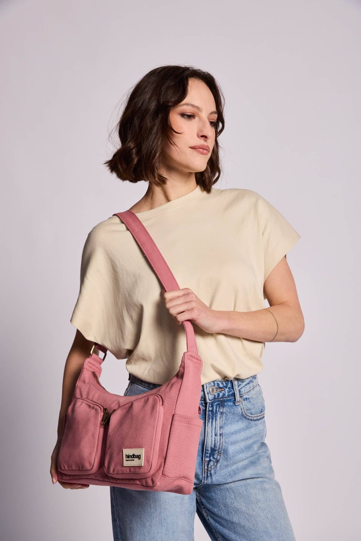 Mehrfachtasche Emile Rose Blush – Seitenansicht, kompakte Form