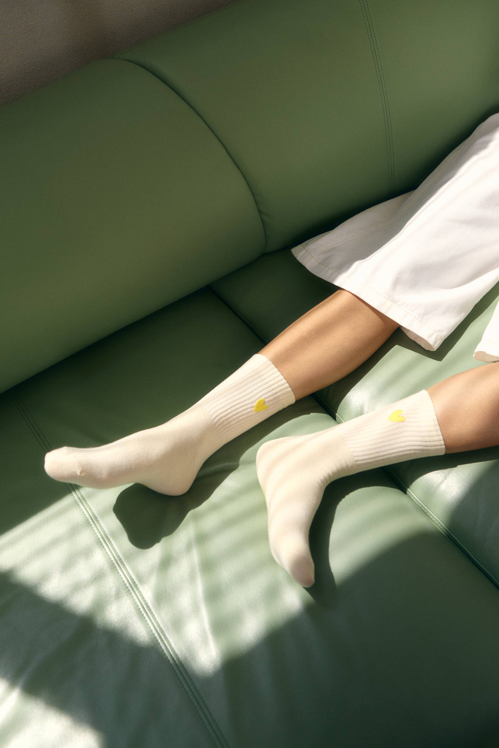 Gelbe Herzsocken
