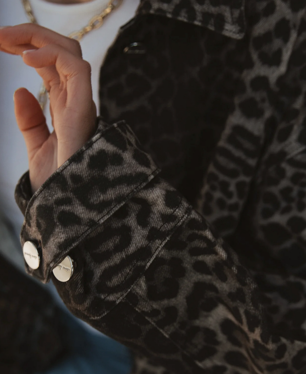 Hemdjacke Oversized Leo