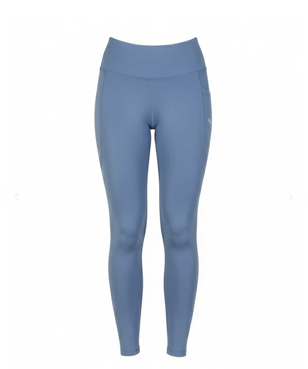 Essential Hike Damen Leggings – Lifestyle-Ansicht, Wandern und Sport