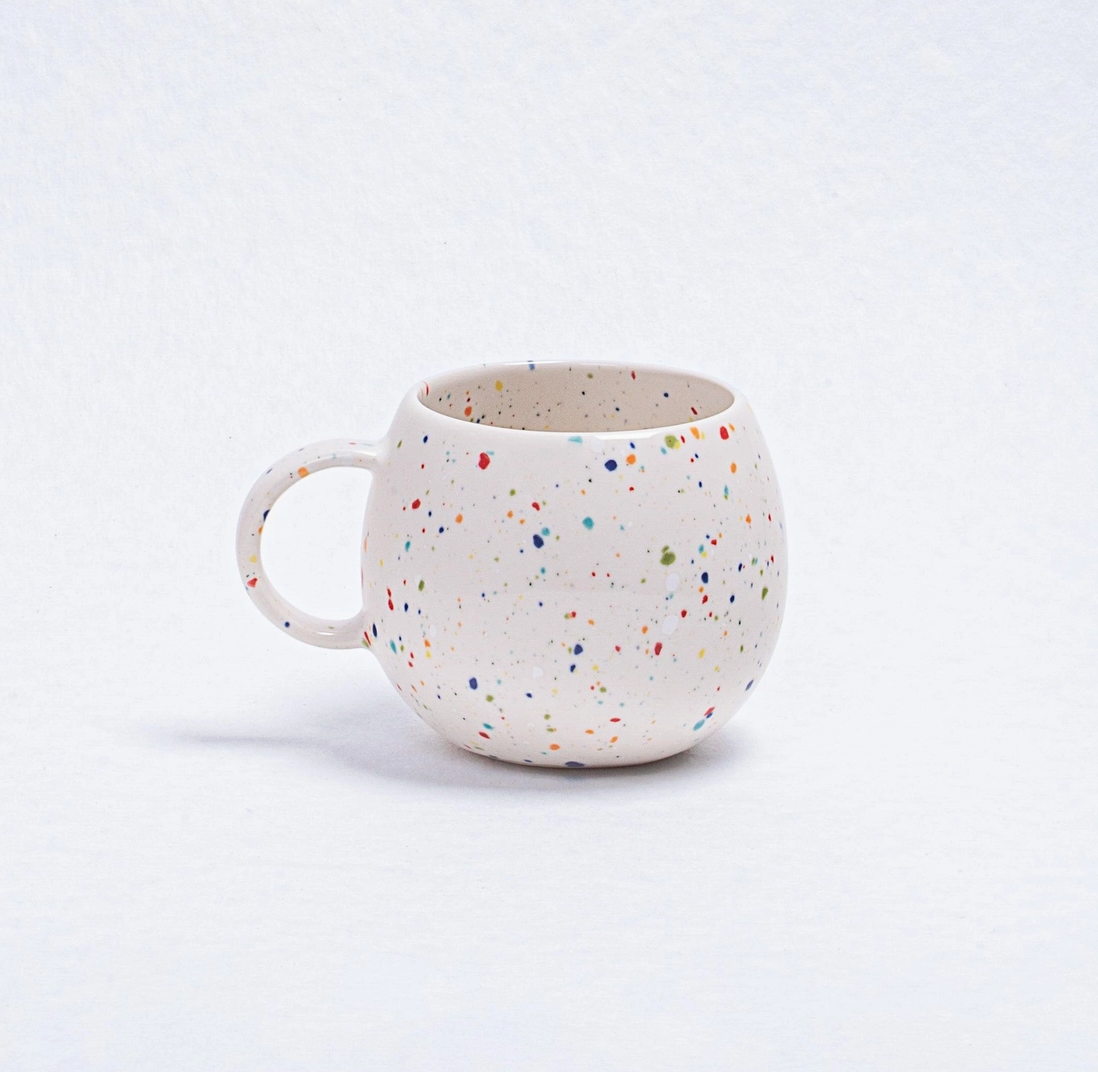 New Party Ball Becher 500 ml – Frontansicht, großes Fassungsvermögen