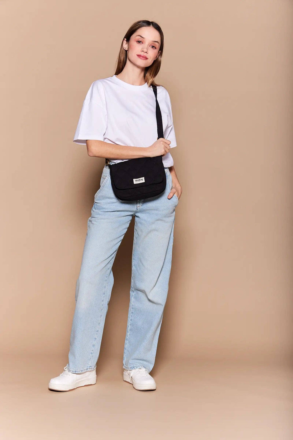 Schwarze gesteppte Margault-Tasche – Frontansicht, elegante Steppung