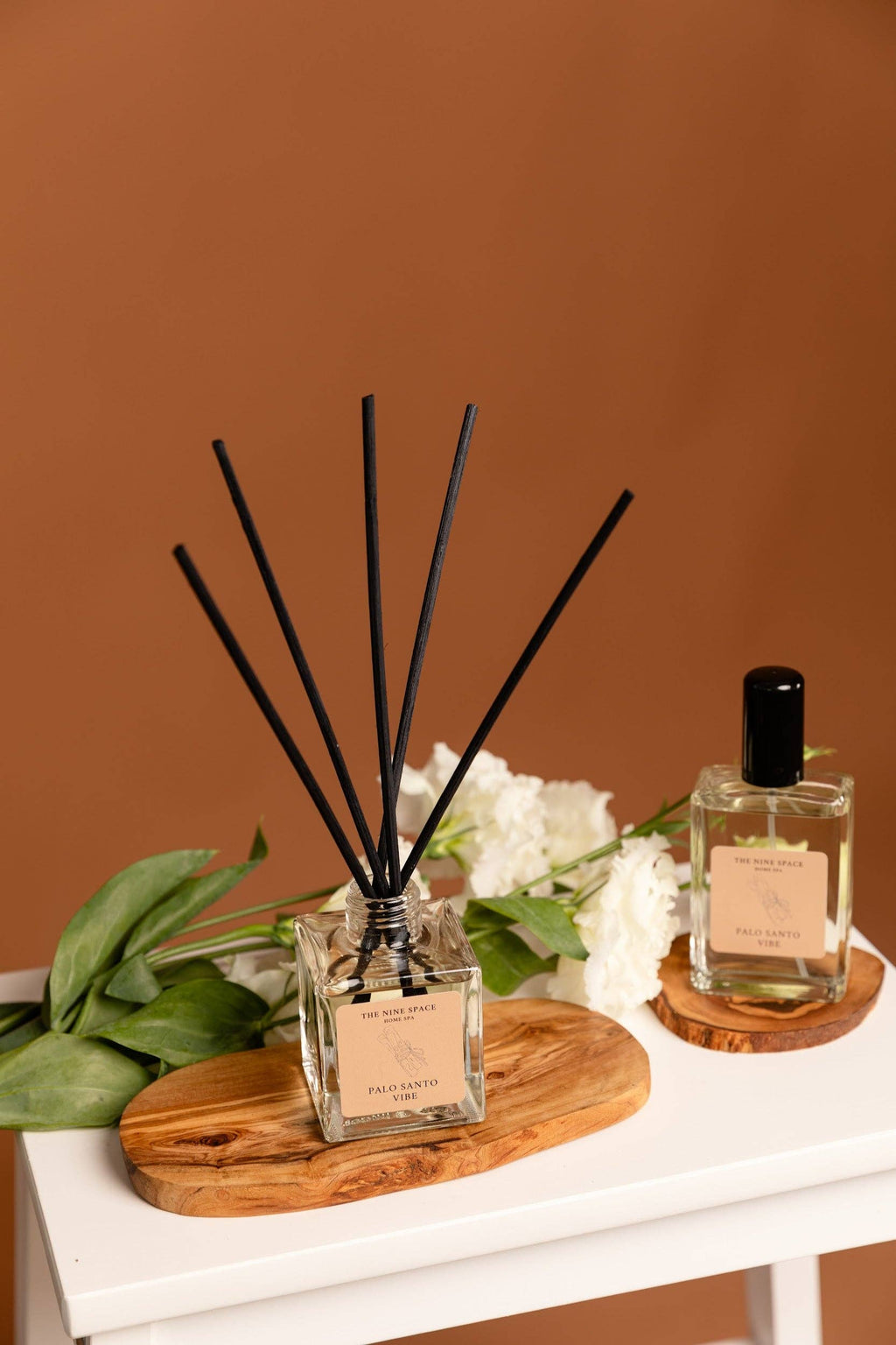 Sandalwood Vibe Raumduft – Detailansicht Etikett und Design